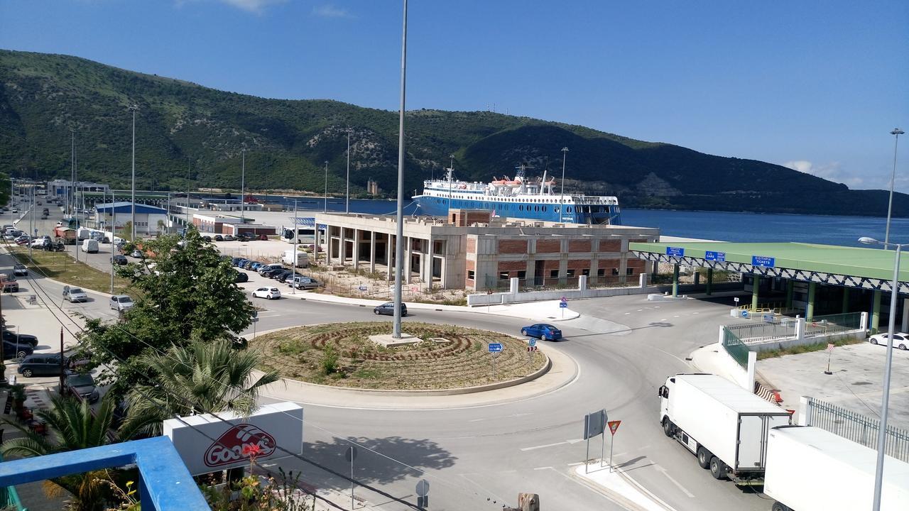 Hotel Oscar Igoumenitsa Ngoại thất bức ảnh