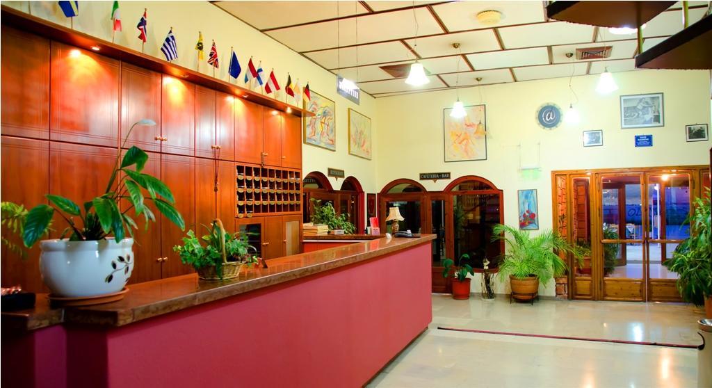 Hotel Oscar Igoumenitsa Ngoại thất bức ảnh